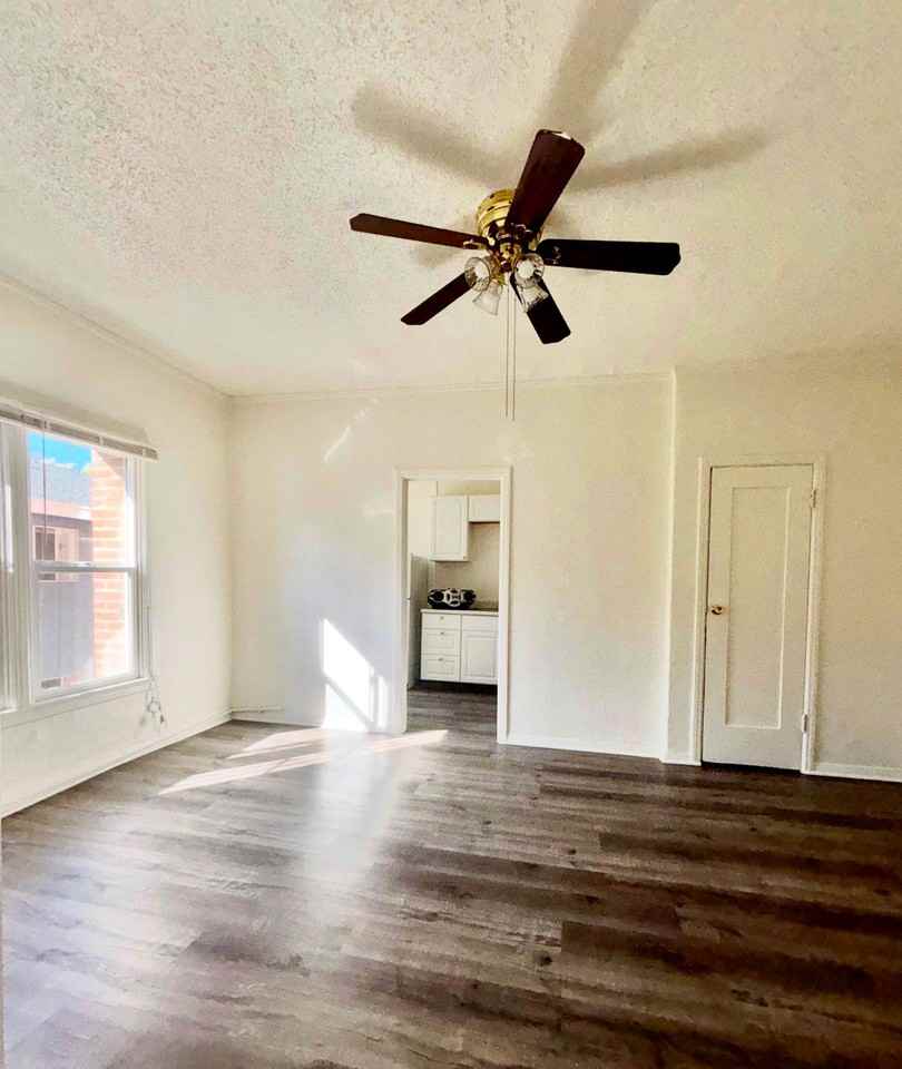 New Remodeled Studios - Photo 4 of 11