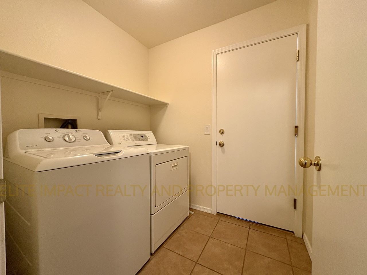 7734 S Titanite Ln #1 - Photo 4 of 26