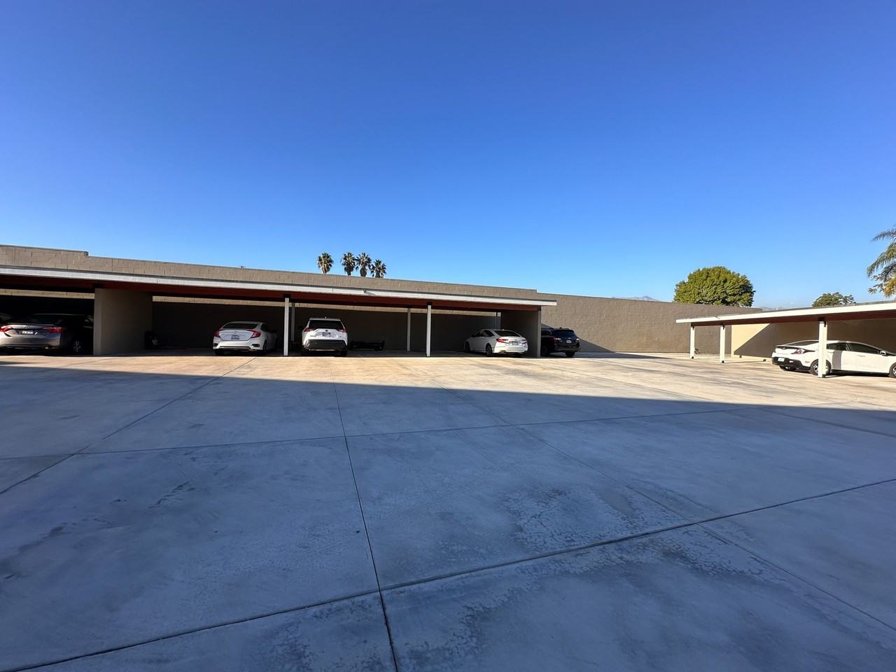 619 S. Chapel Avenue - Photo 3 of 36