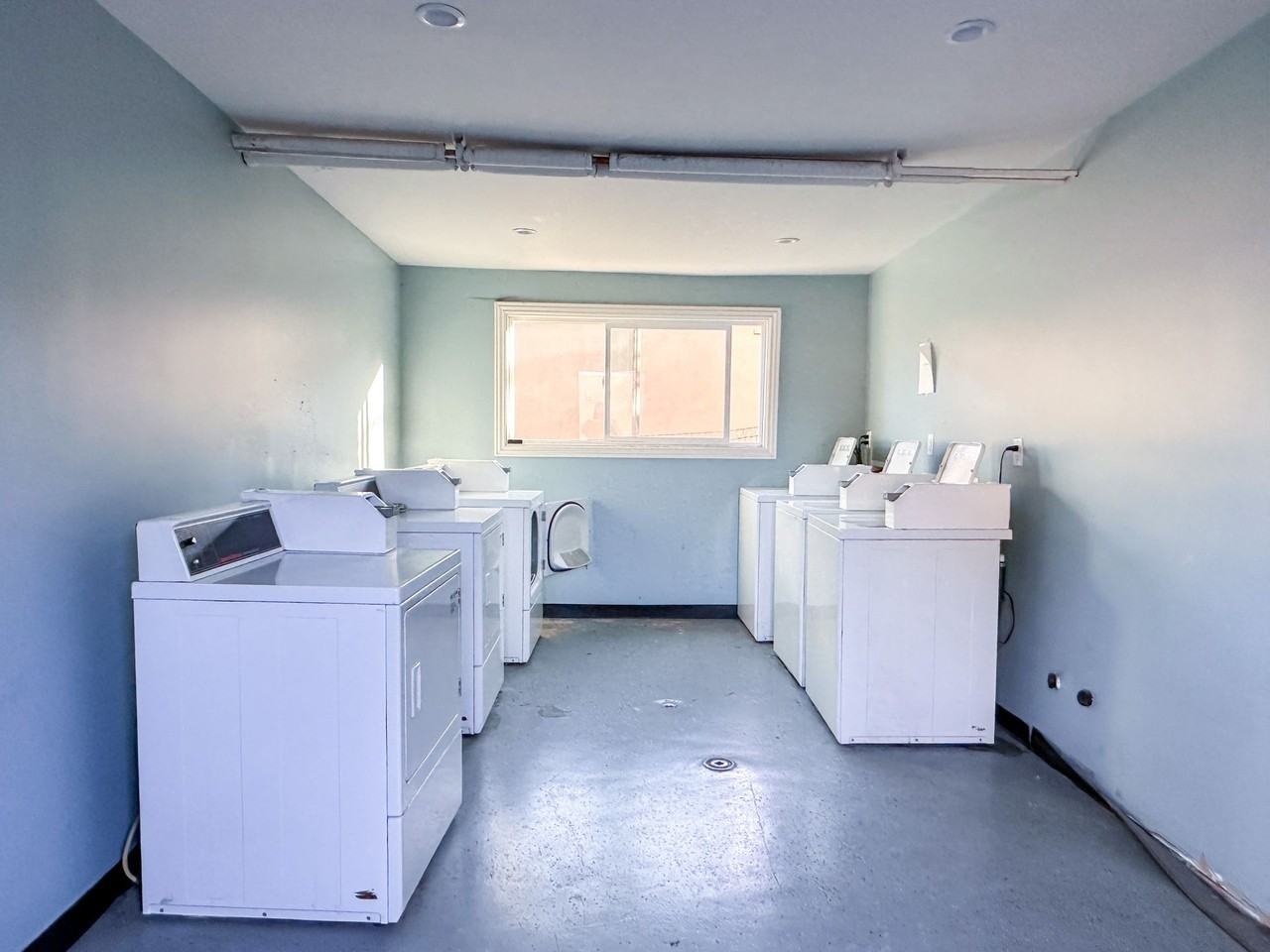 619 S. Chapel Avenue - Photo 4 of 36