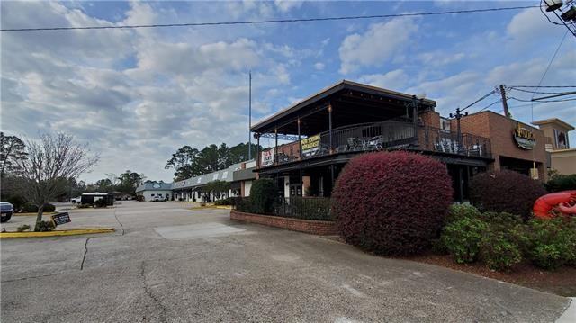 1347 Englewood Dr #1363 - Photo 7 of 9