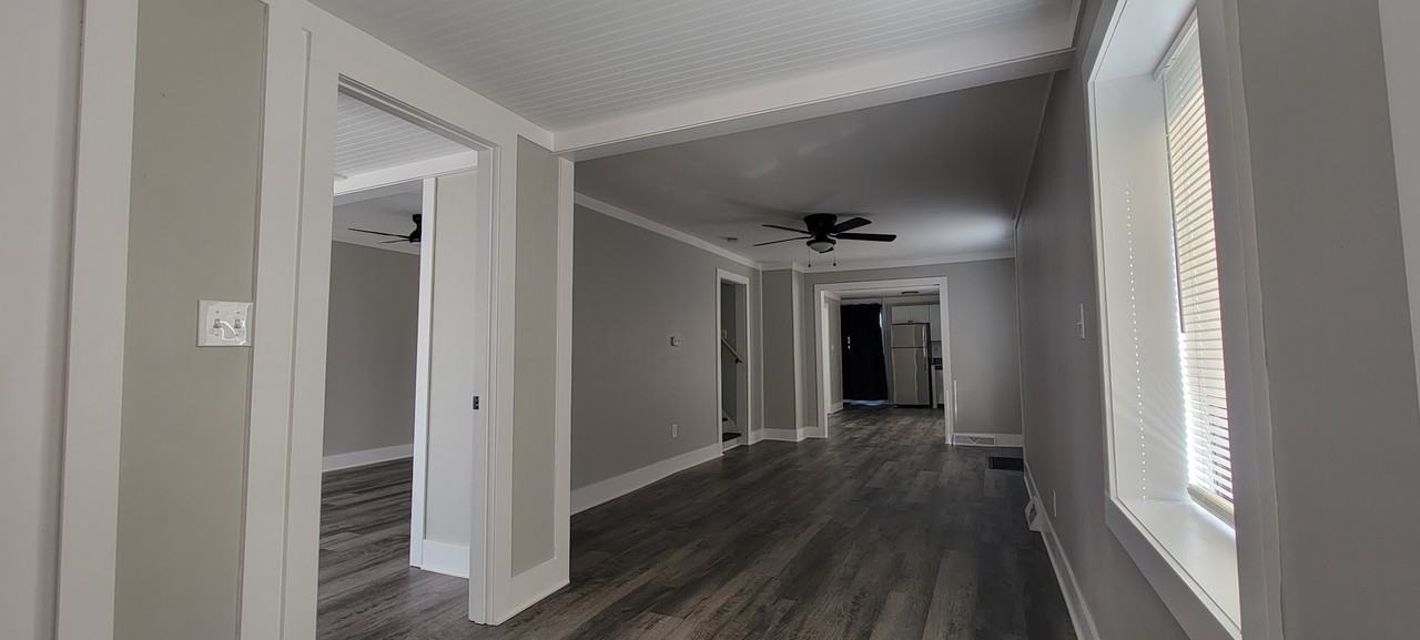 23925 Talbot St #1 - Photo 3 of 21