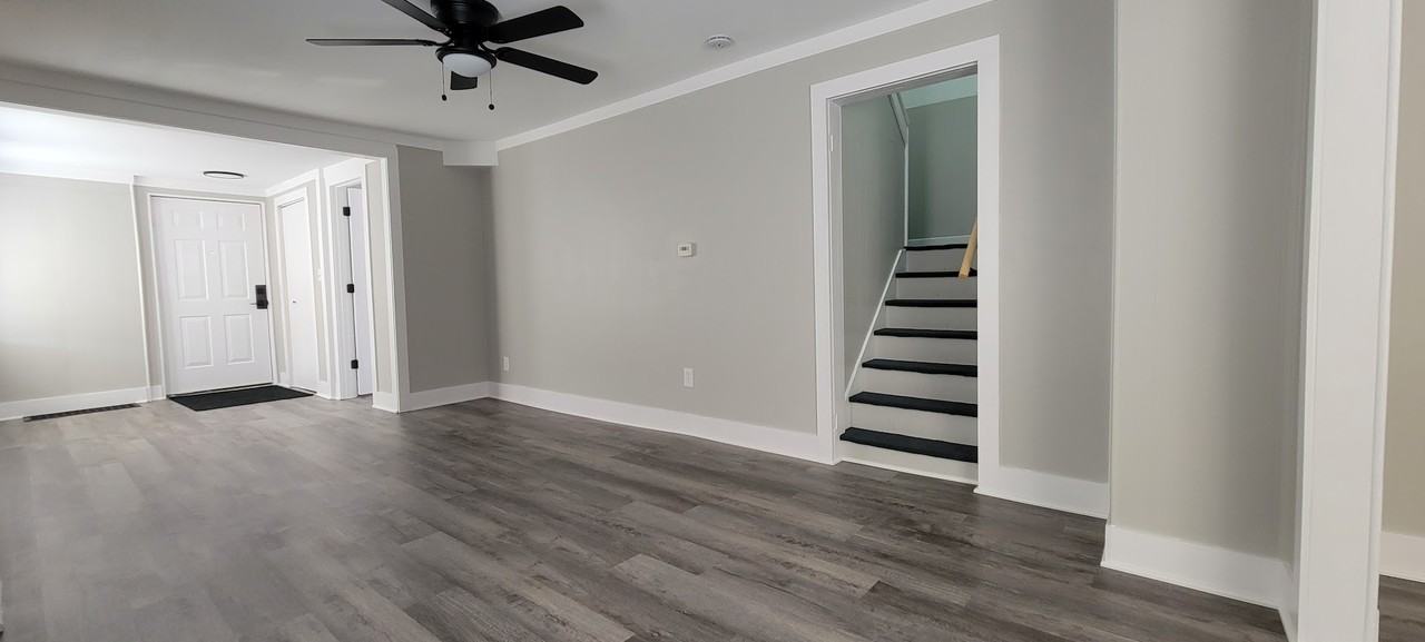 23925 Talbot St #1 - Photo 4 of 21