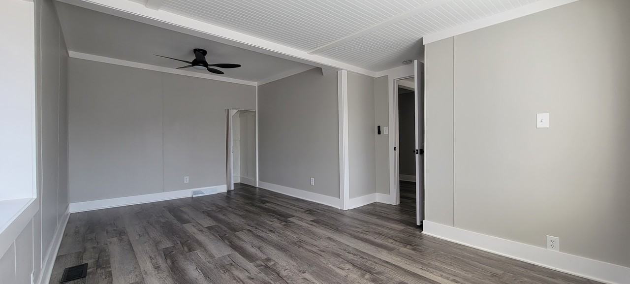 23925 Talbot St #1 - Photo 6 of 21