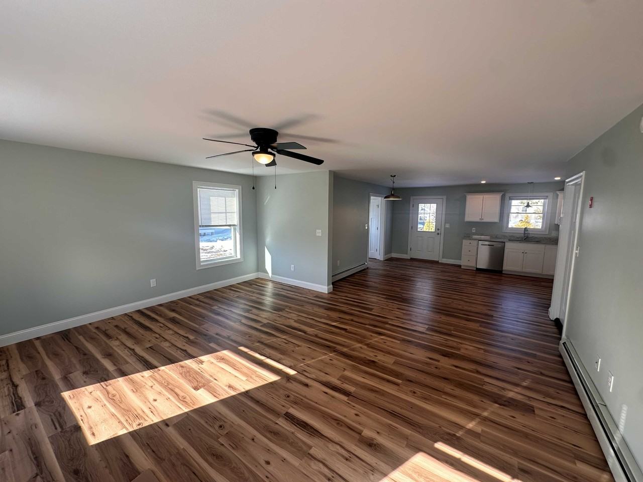 14 Twin Falls Drive364 Spring Street - Photo 4 of 12