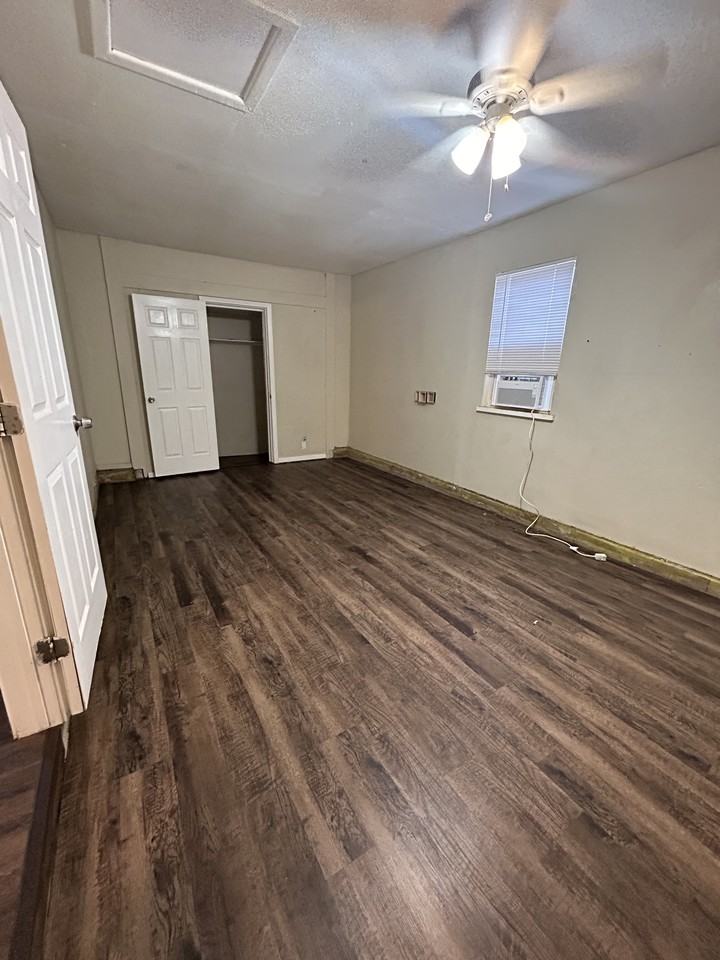 3305 E Cornell St #1 - Photo 6 of 10