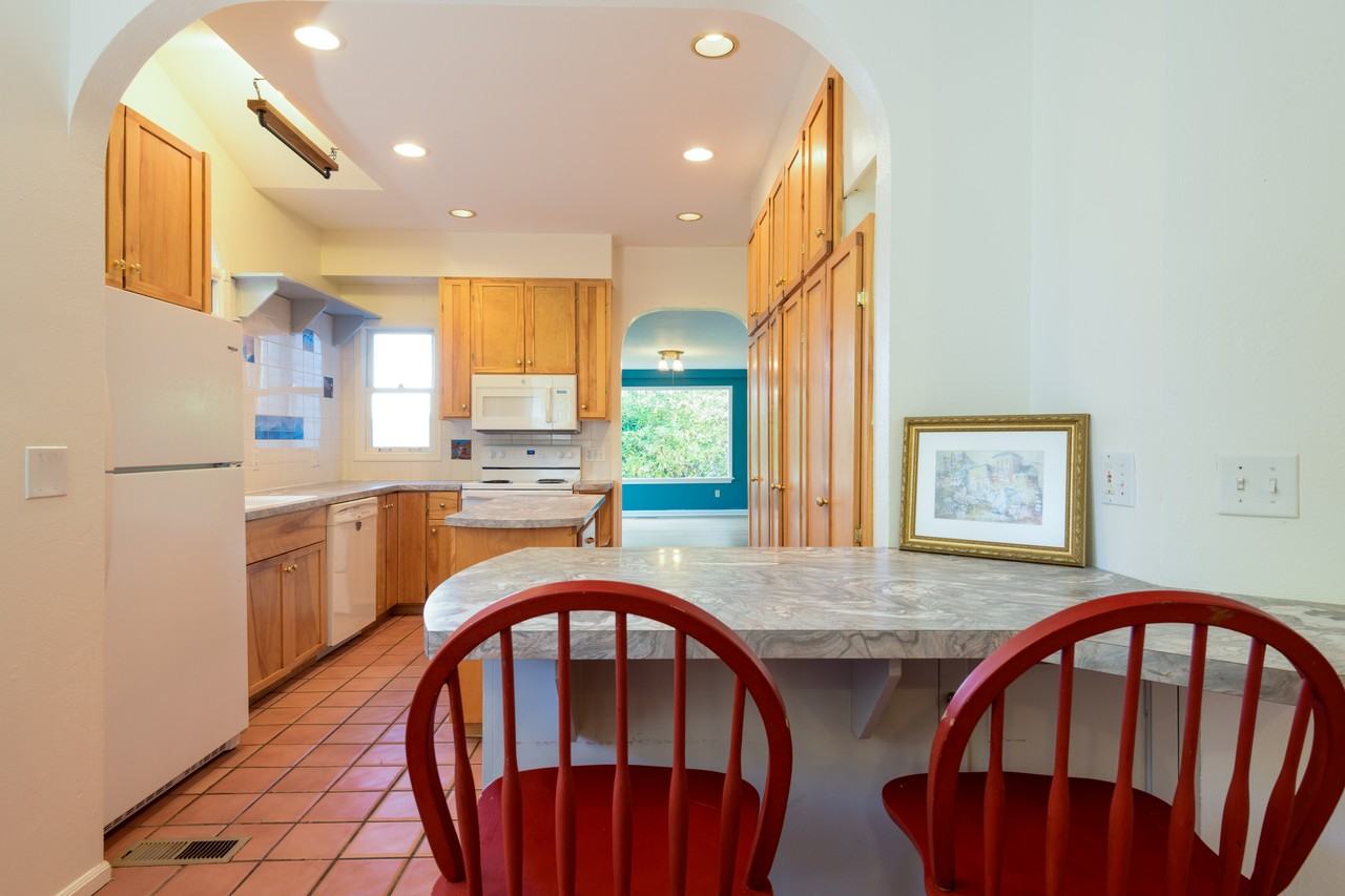 4833 53rd Ave S #1 - Photo 6 of 25