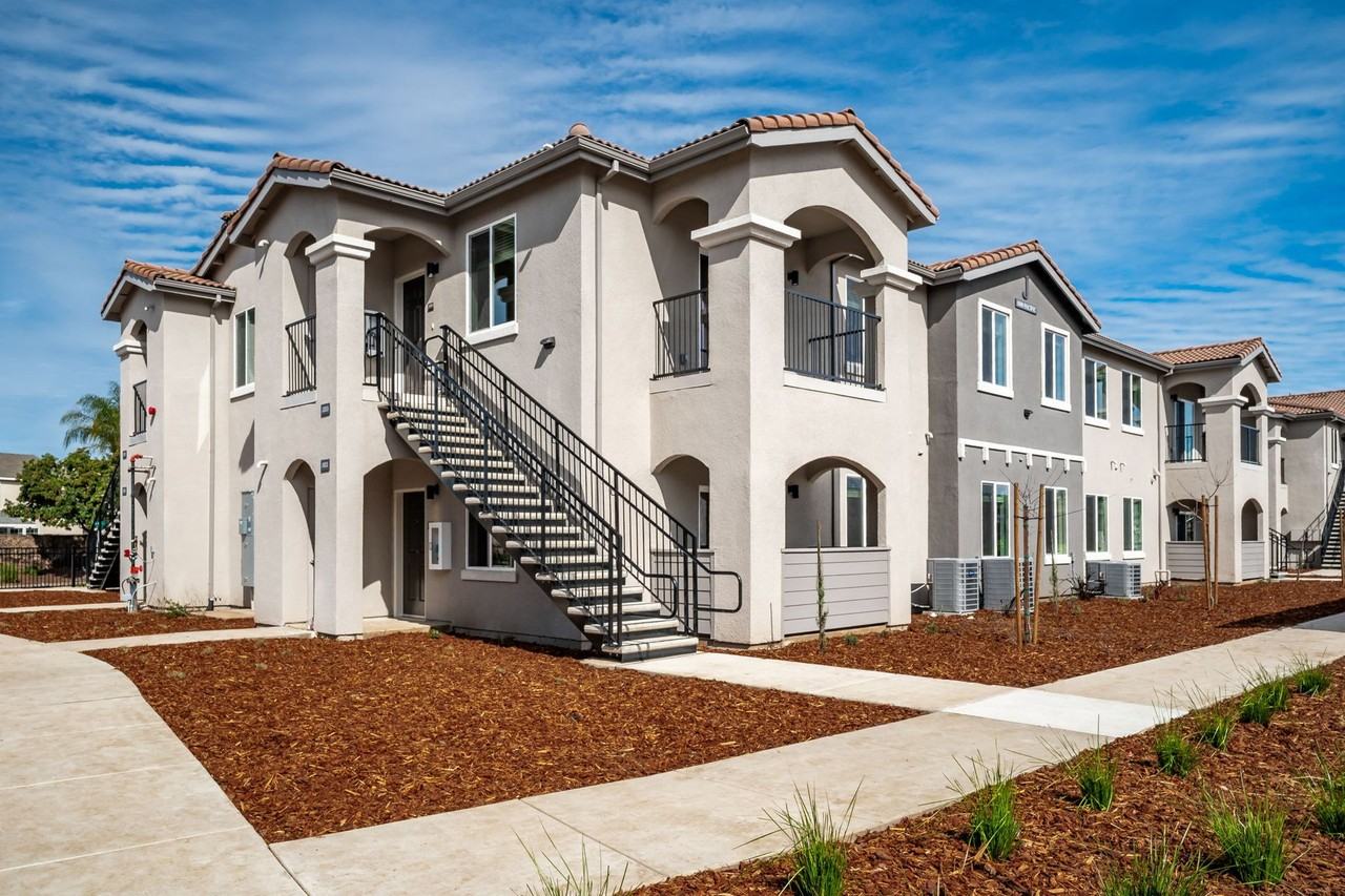 Merced Horizons - Photo 7 of 50