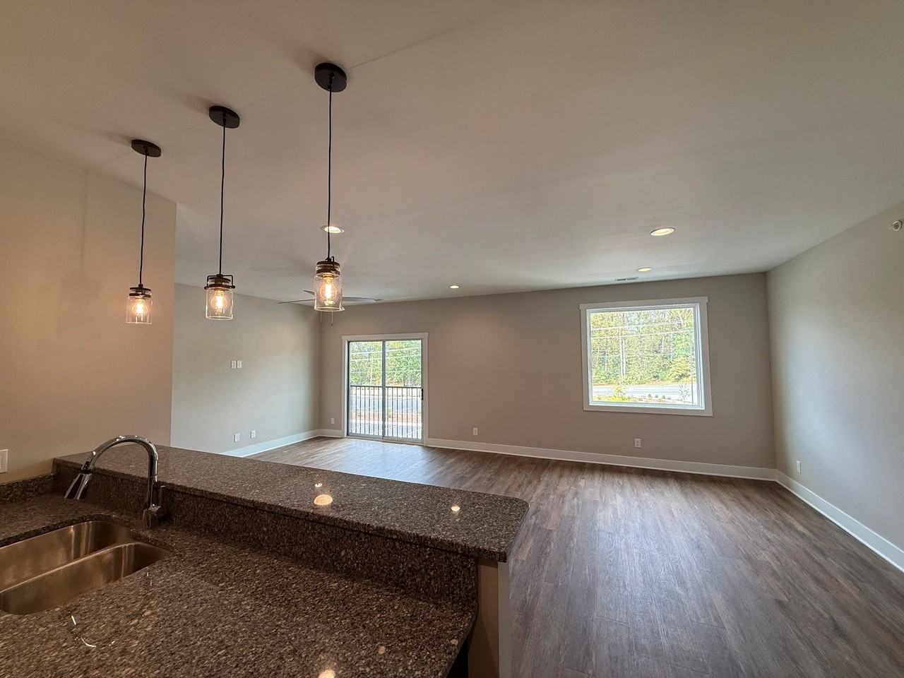 Jefferson Commons Commercial Apartments - Photo 7 of 10