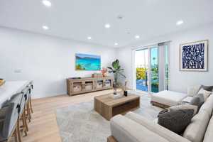 featured image of 14811 Erwin St