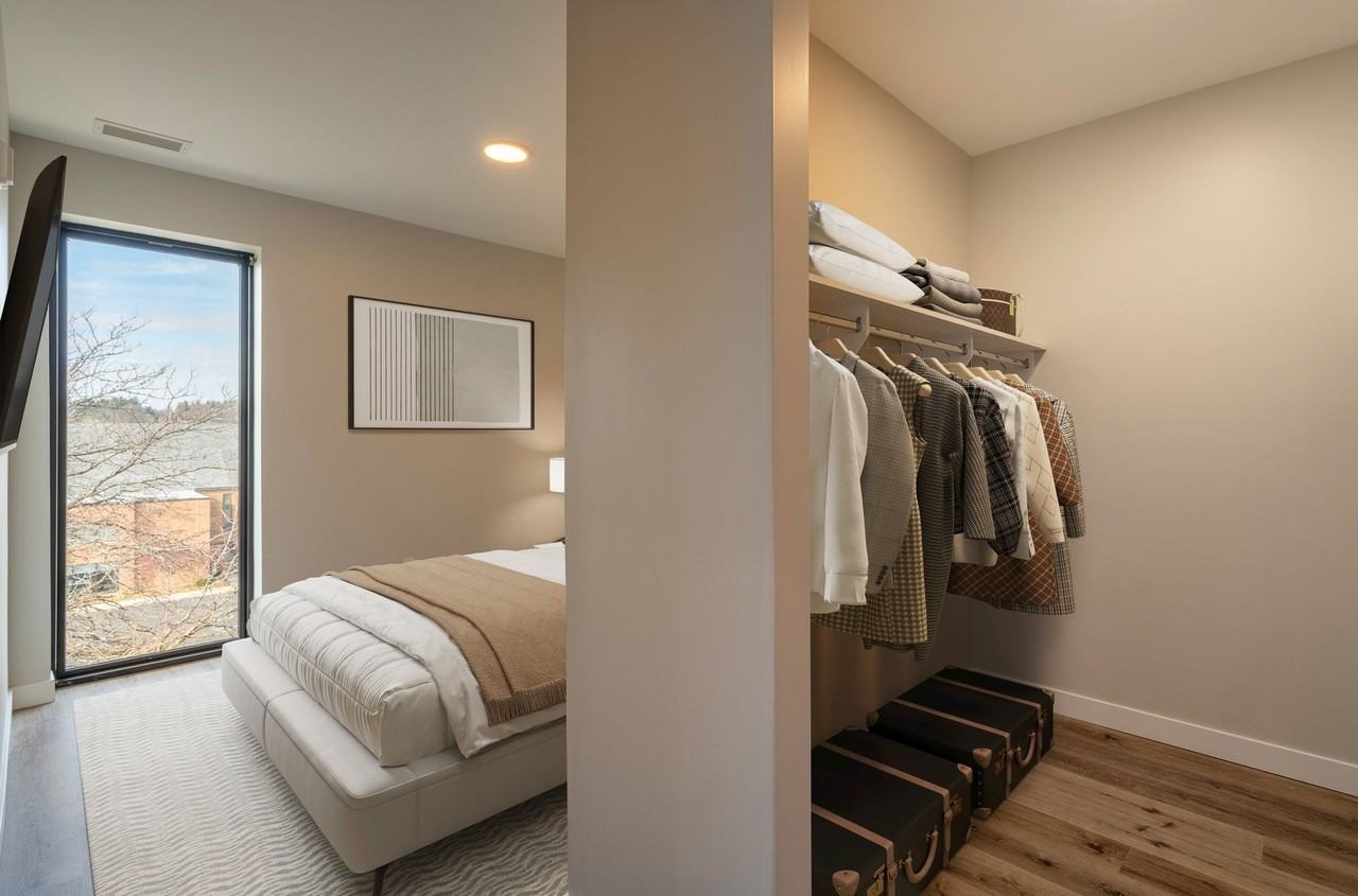 Victory on Leonard - Photo 5 of 50