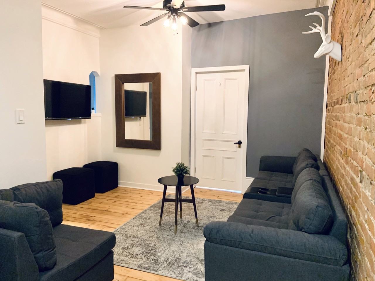 4056 Rue Saint-Urbain - Photo 2 of 15