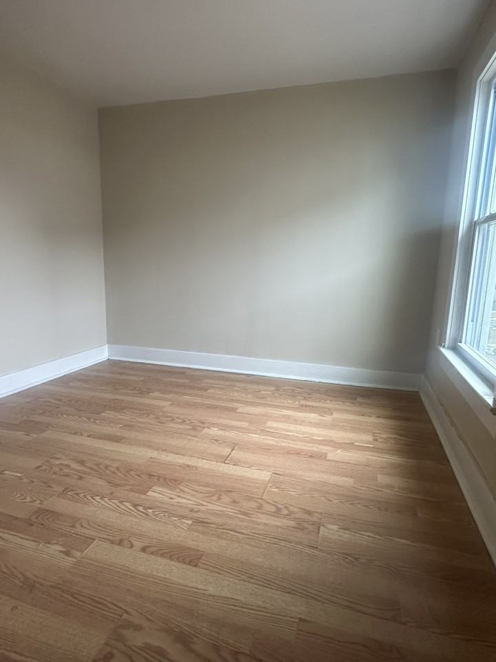 53 E Main St #53 - Photo 7 of 8