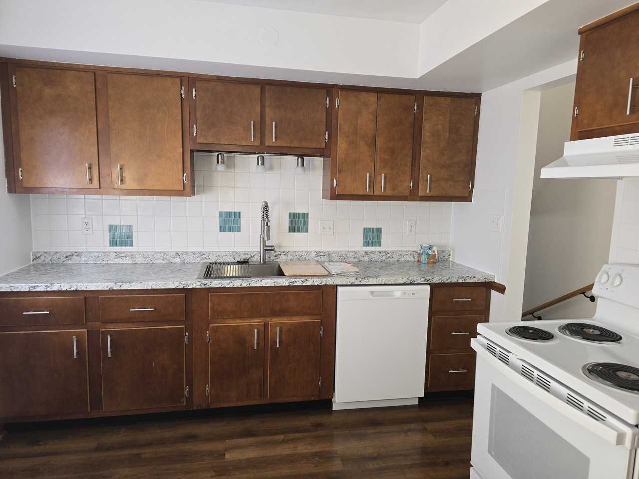 193 S Quentin Rd #1 - Photo 6 of 14