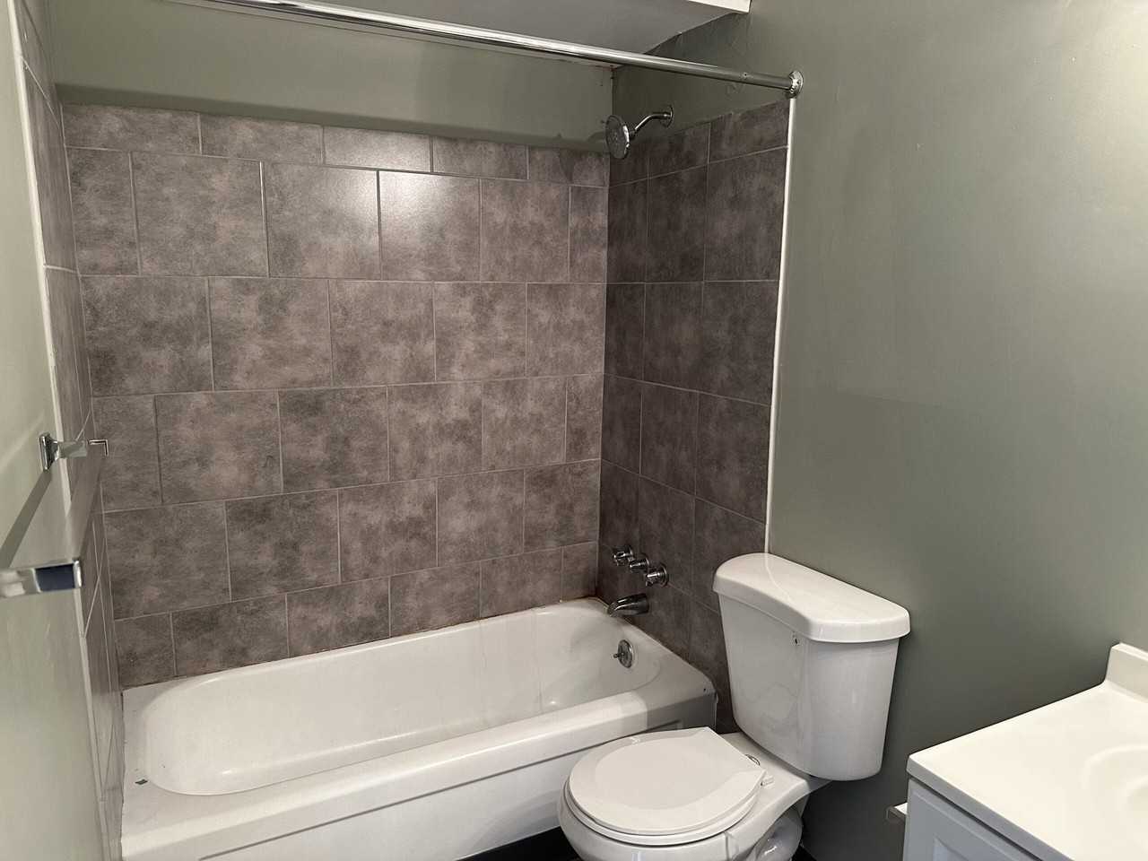 401 Smith StreetD10 #D10 - Photo 6 of 8