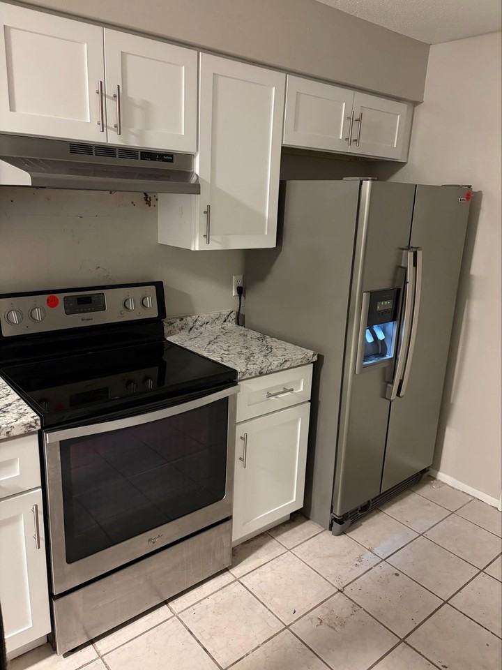 2937 Devonshire St #1 - Photo 2 of 2