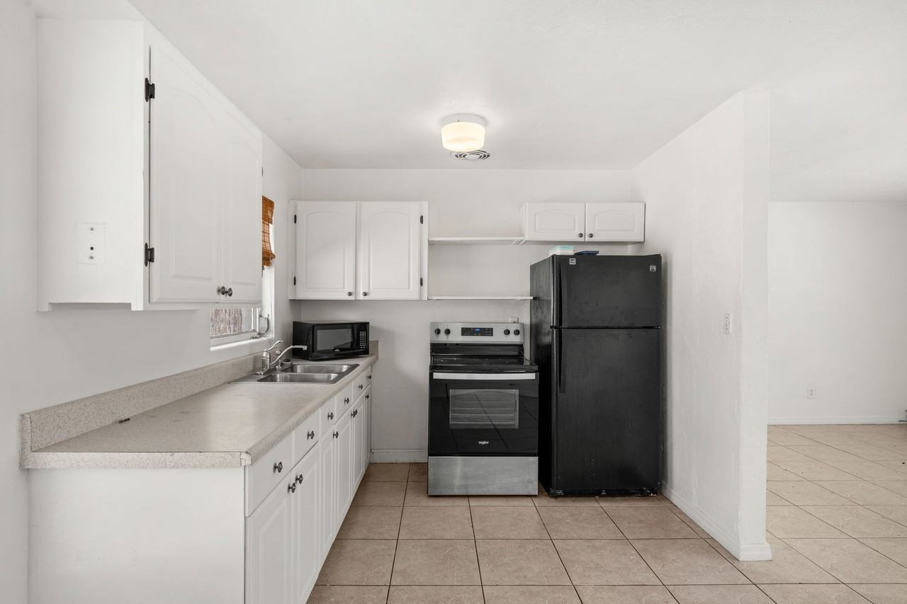 480 Falmouth Ave #1 - Photo 3 of 21