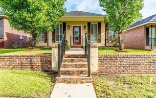 featured image of 6016 Magnolia Pl E #1