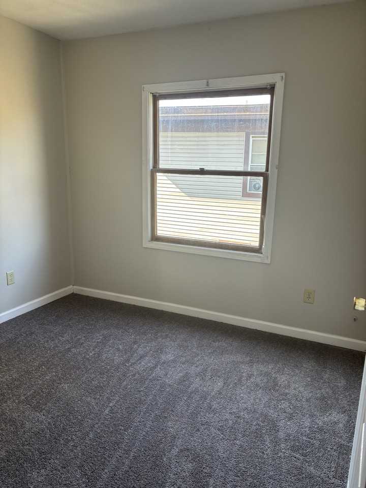 406 Main St #406 - Photo 5 of 10