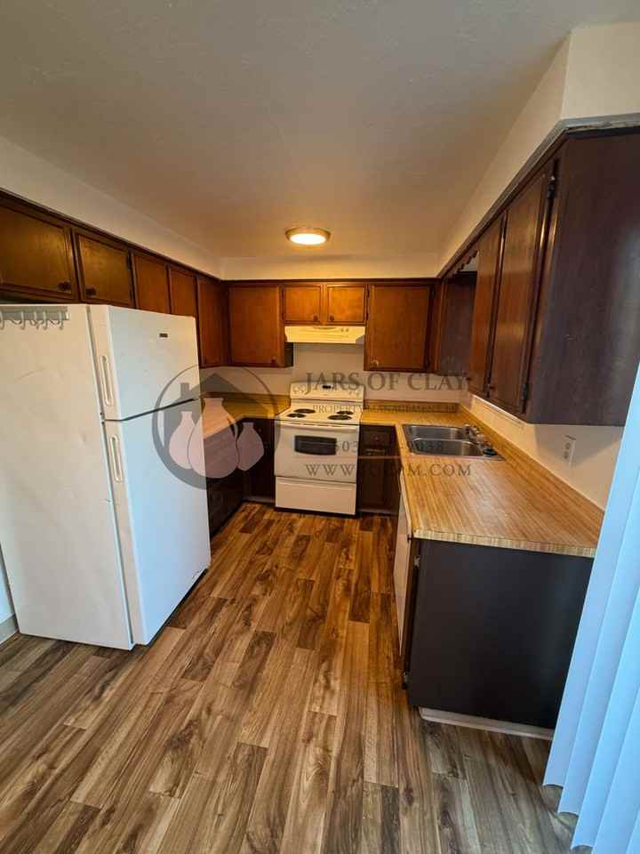 Englewood Apartments #2023-LL767 - Photo 5 of 21