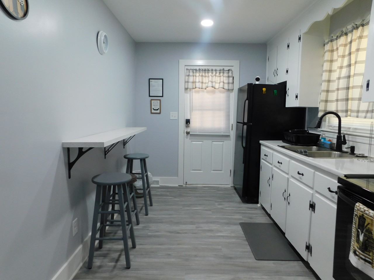 Thriftwood Dr #2 - Photo 5 of 7