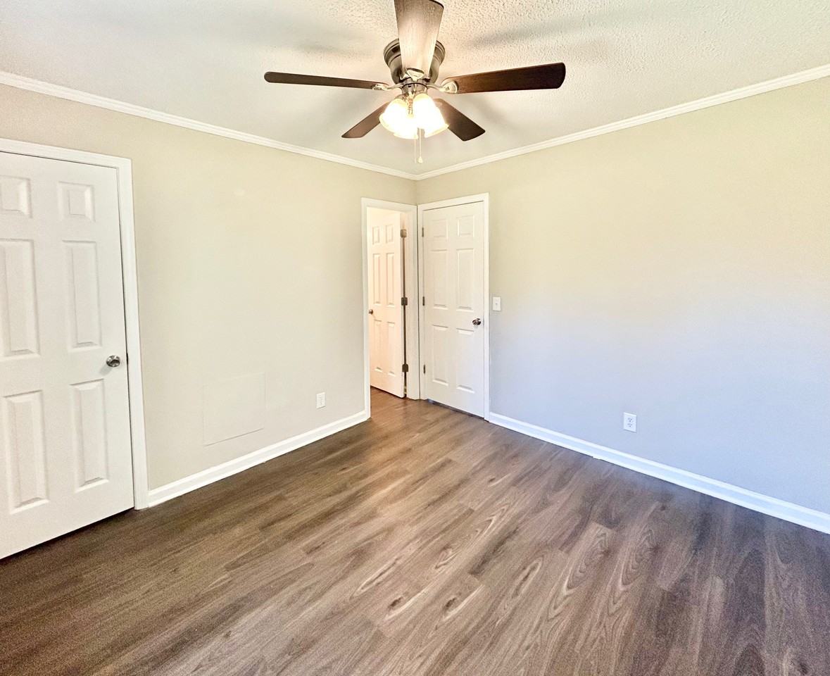 111 Calvin Ct #A - Photo 7 of 8