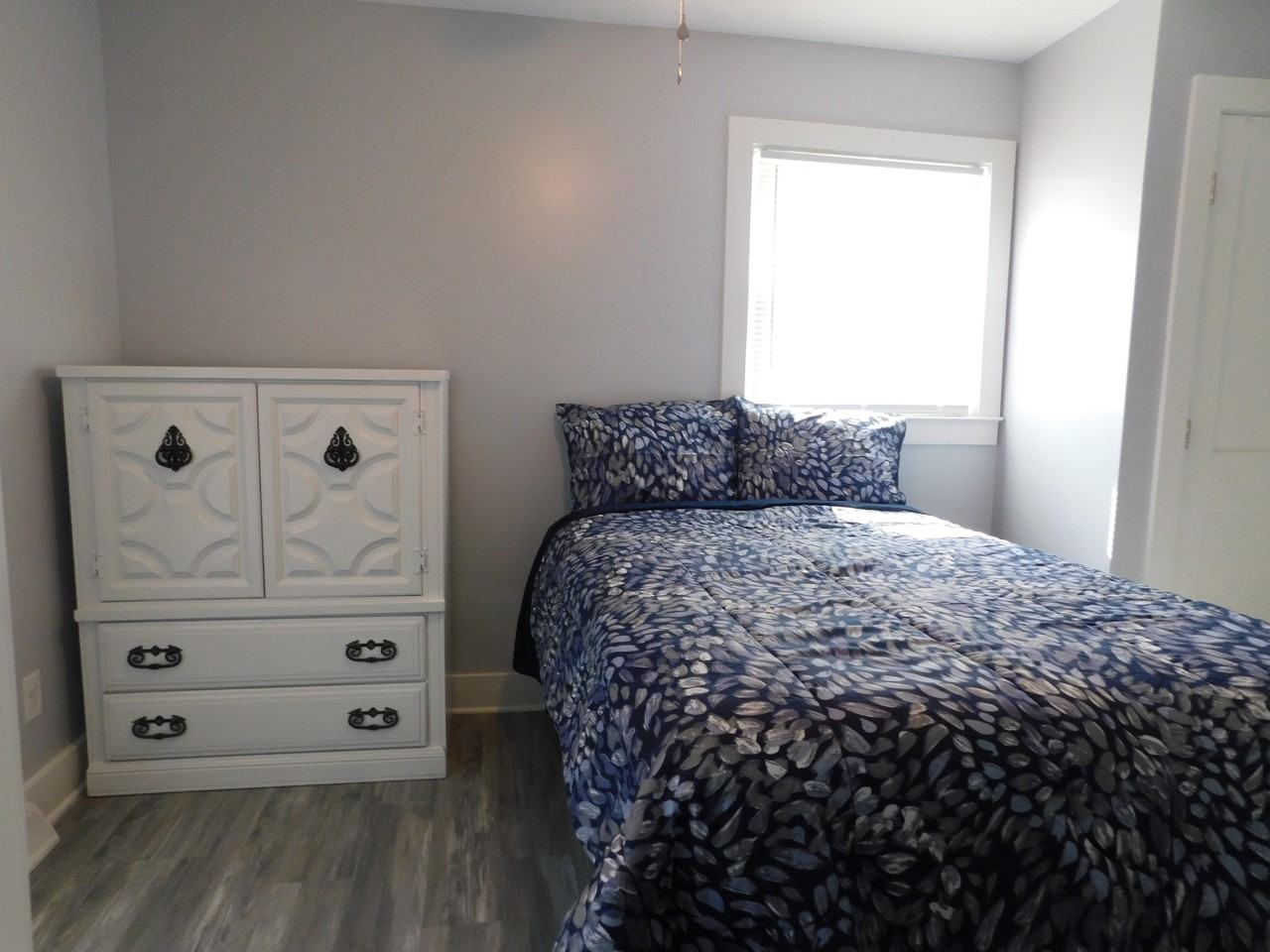 Thriftwood Dr #4 - Photo 2 of 12