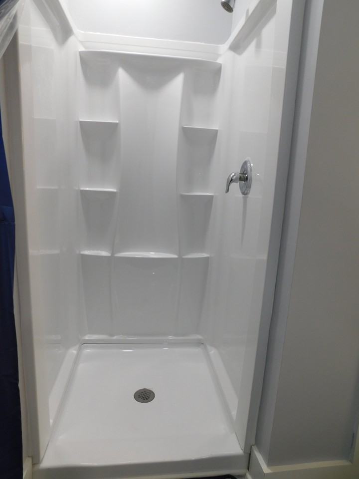 Thriftwood Dr #4 - Photo 6 of 12