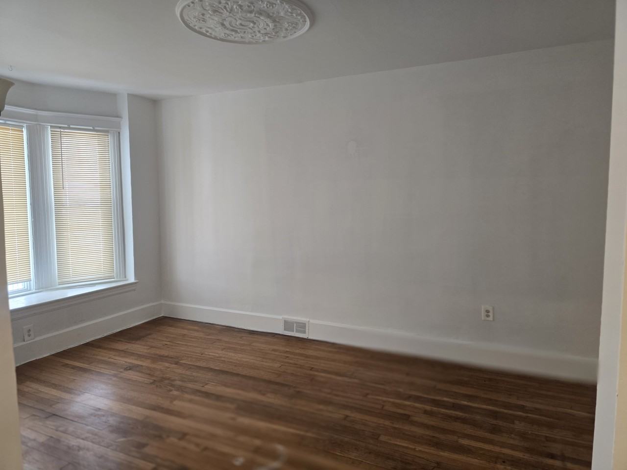 633 Westminster St #1 - Photo 5 of 13