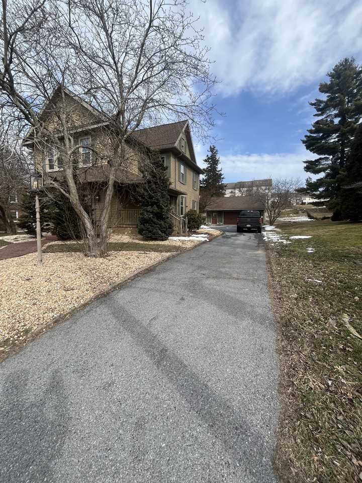 4276 Division Hwy #1 - Photo 2 of 33