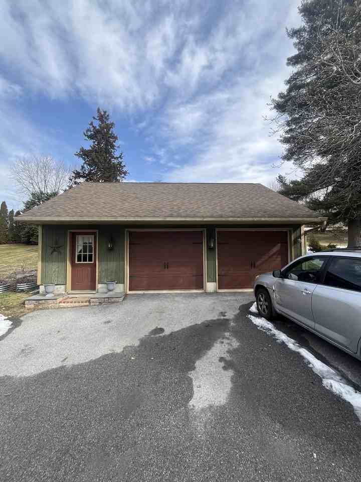 4276 Division Hwy #1 - Photo 5 of 33