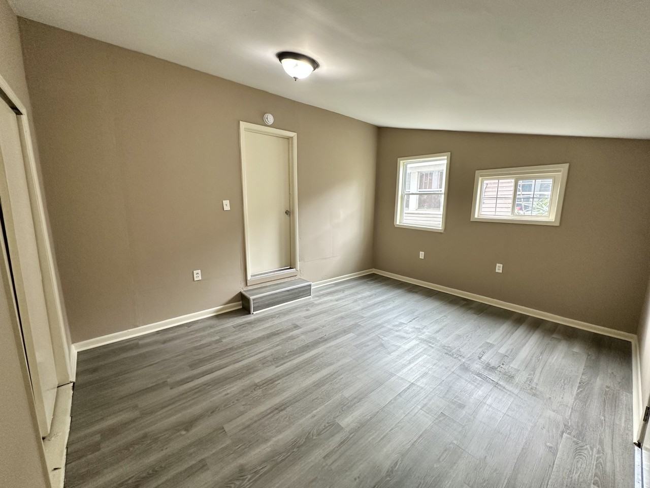 2320 Wesley Ave Sw #1 - Photo 7 of 13