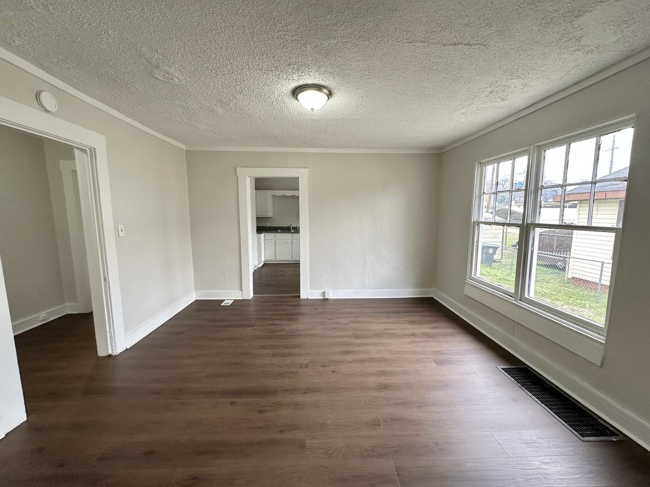 1556 Burgin Ave #1 - Photo 3 of 8