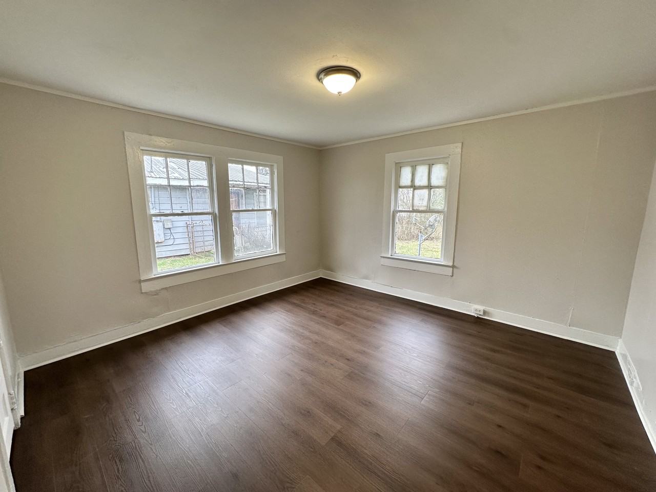 1556 Burgin Ave #1 - Photo 6 of 8