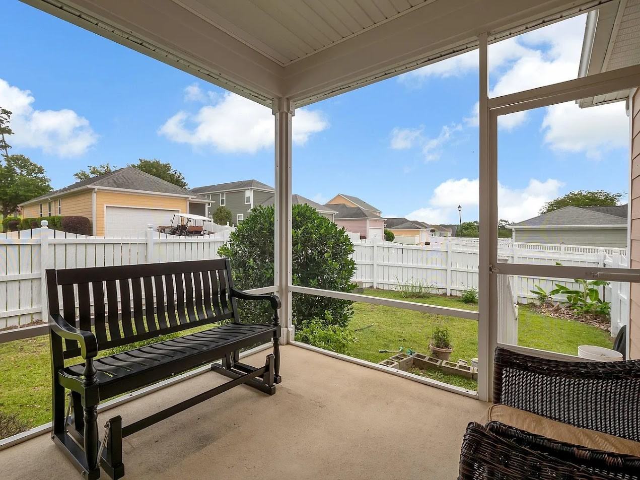 3025 Four Oaks Blvd #1 - Photo 6 of 28