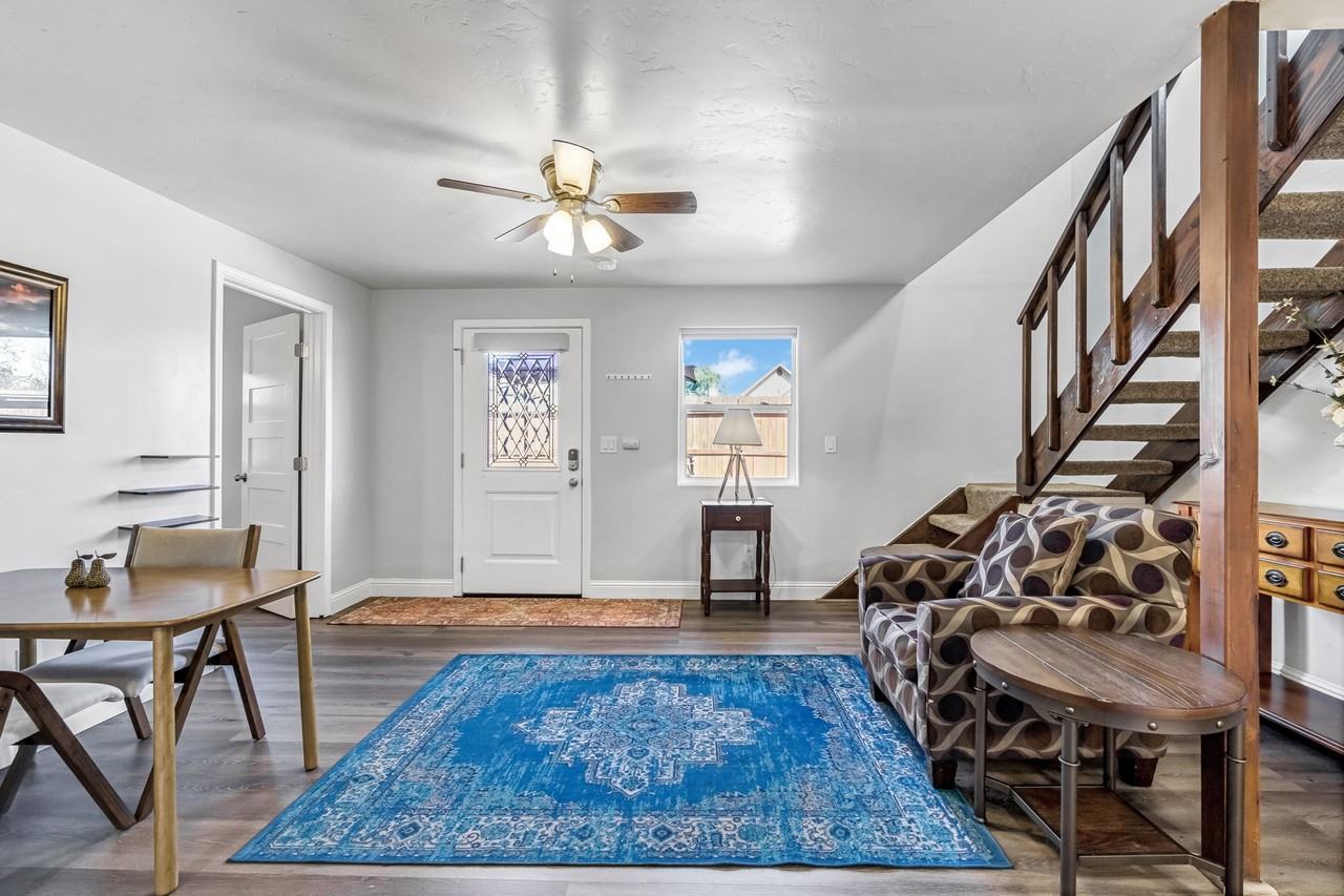 4134 N Maroa Ave #B - Photo 6 of 24