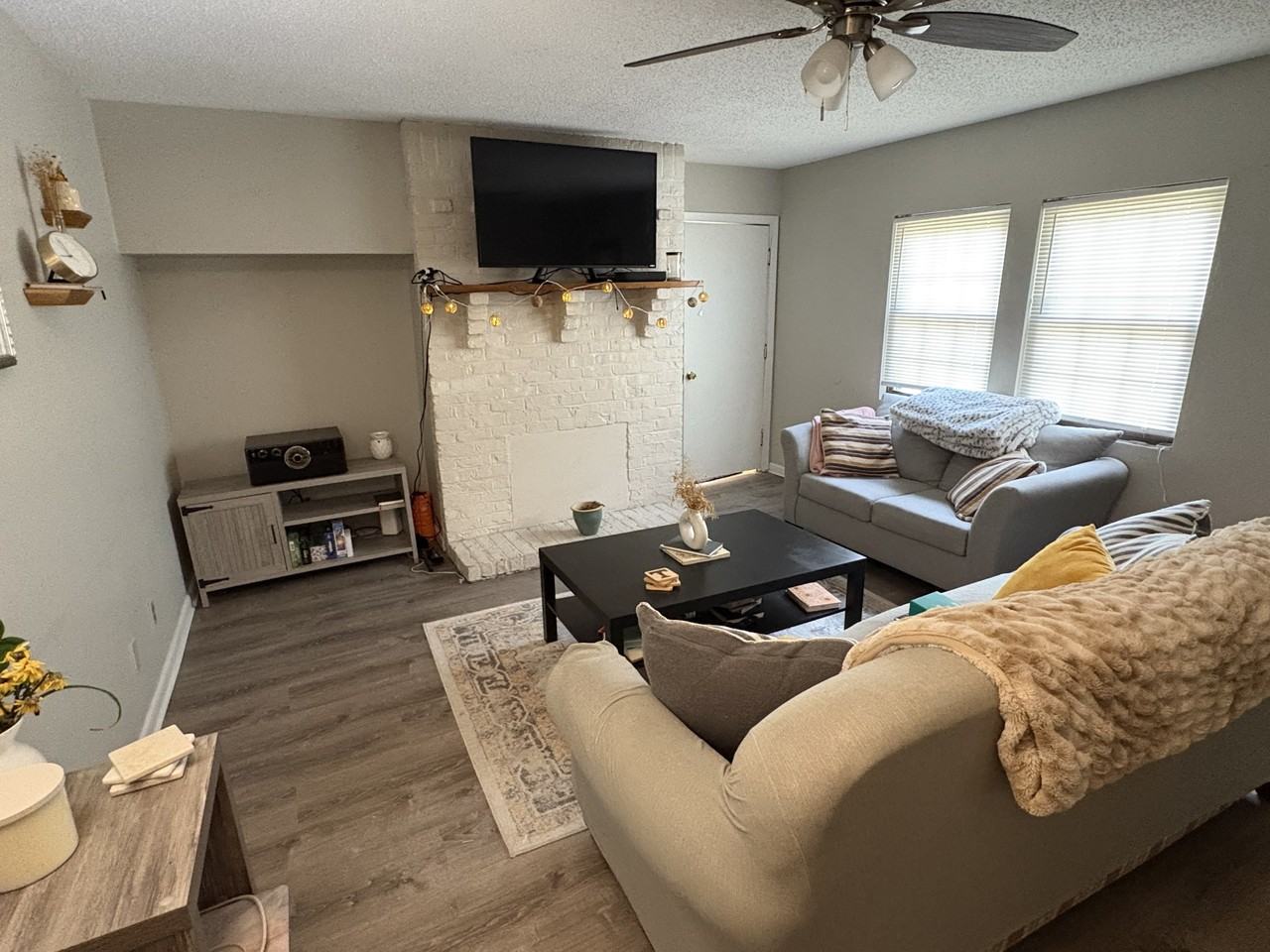 1619 Washington Ave #4 - Photo 6 of 24