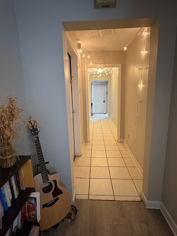 1619 Washington Ave #4 - Photo 7 of 24