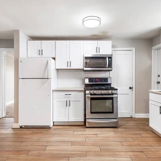 26 Van Ness Terrace #2 - Photo 5 of 16