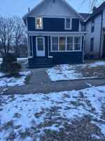 featured image of 1027 S Chicago Ave #1