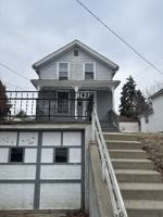 featured image of 742 W Homer St #1