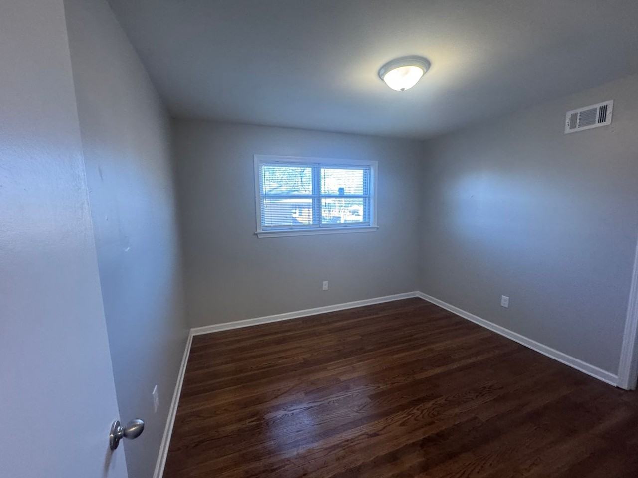 2851 Redwing Rd - Photo 5 of 19