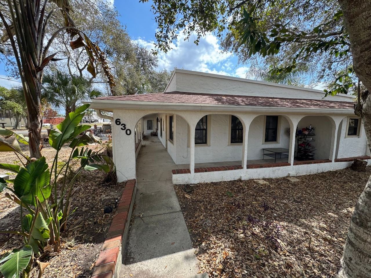 630 N Crooked Lake Dr