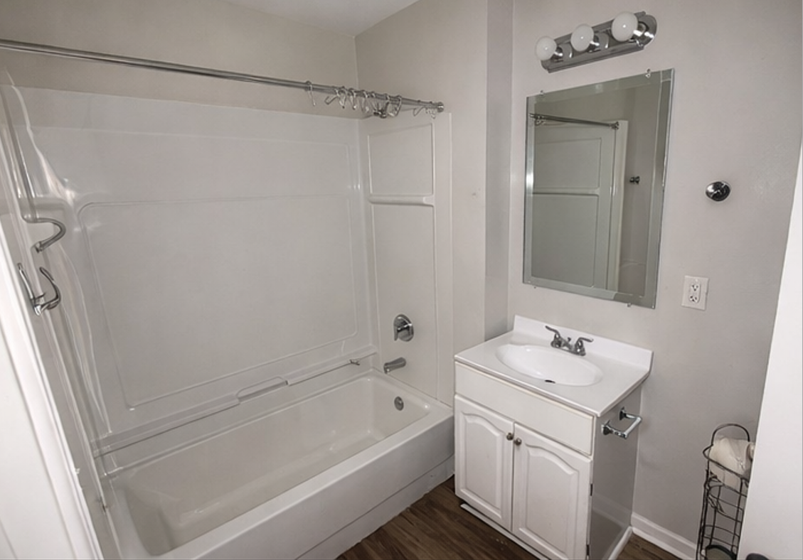 750 Alaska St #1 - Photo 3 of 6