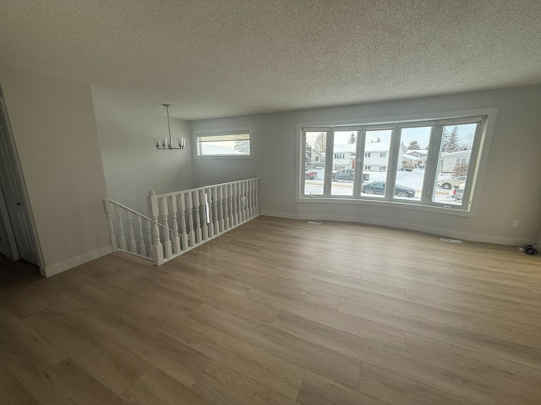 4313 42 St #1 - Photo 2 of 29