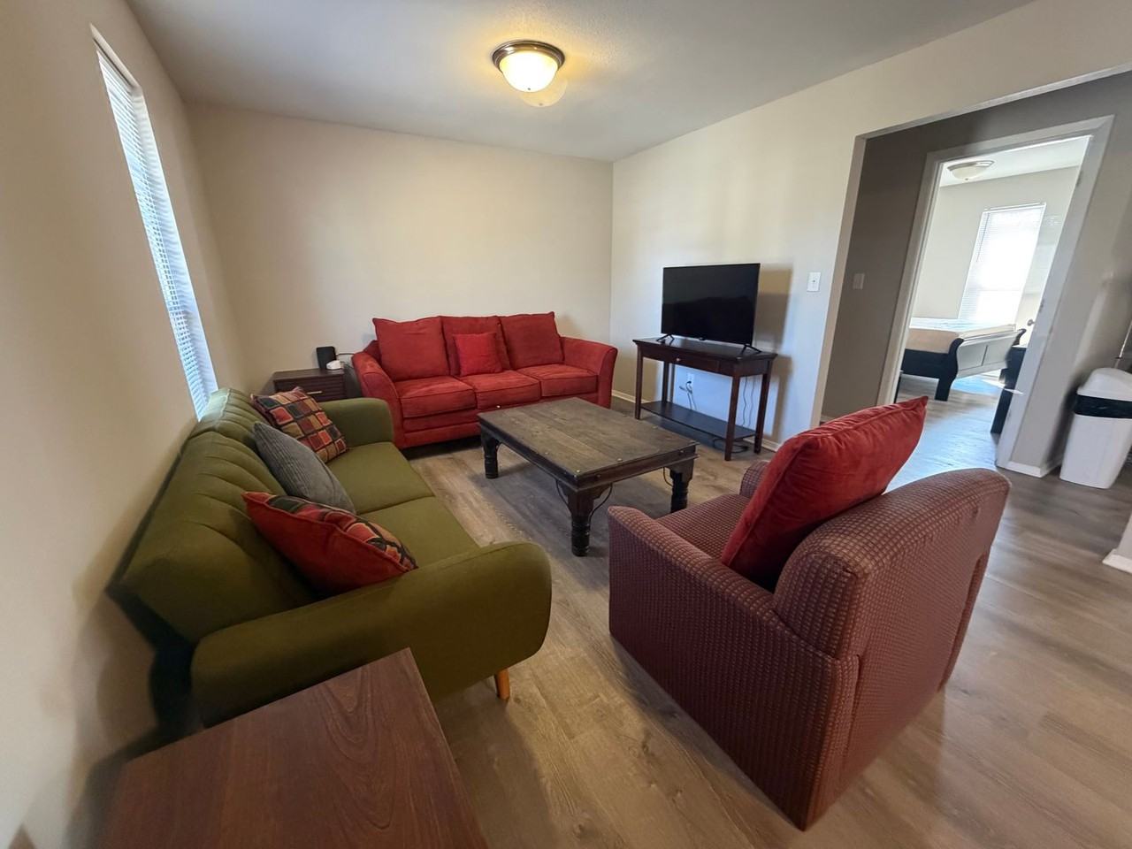 203 Wheaton Ct - Photo 4 of 22