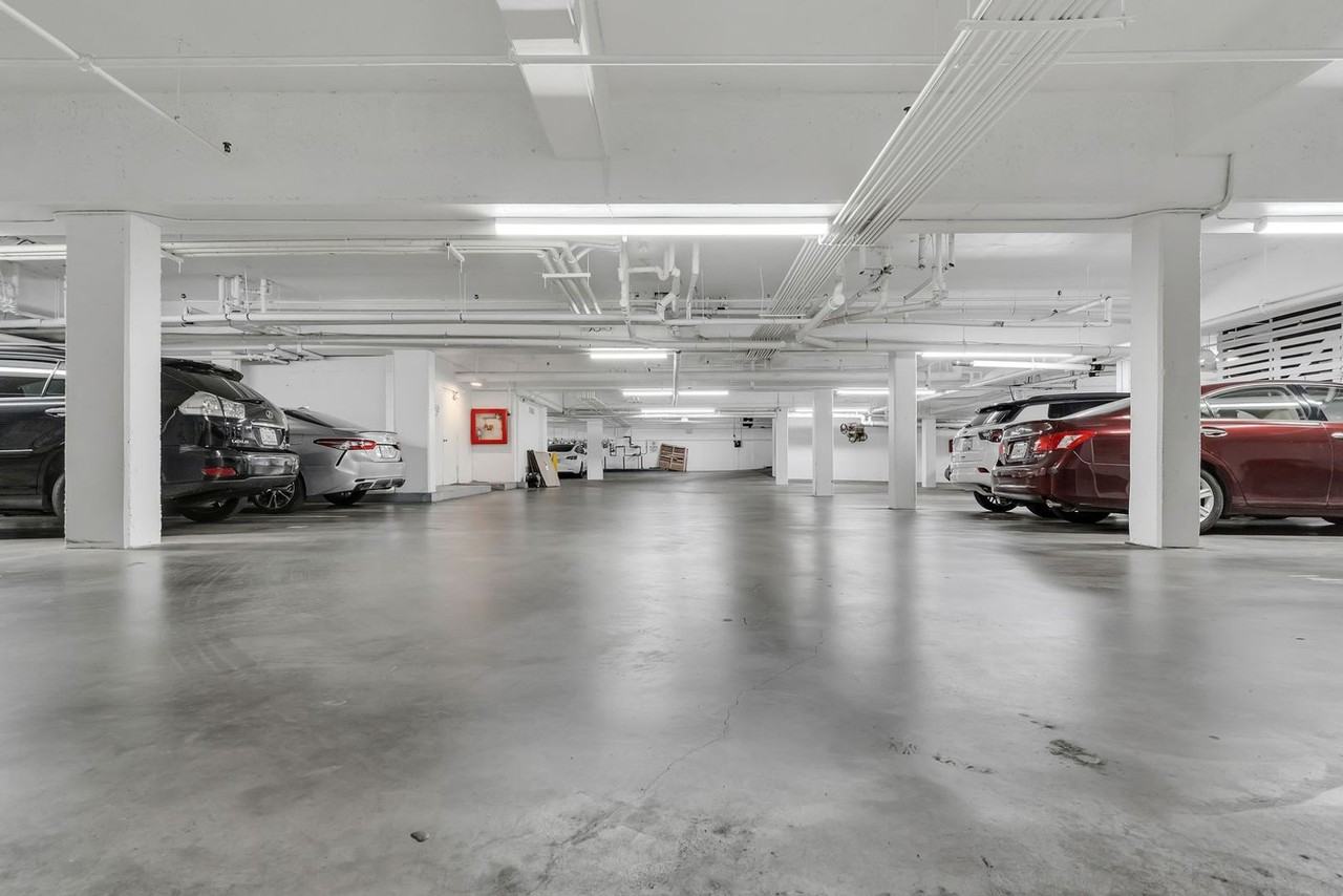 432 N Palm Dr - Photo 7 of 14