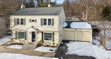 featured image of 428 N 61st St