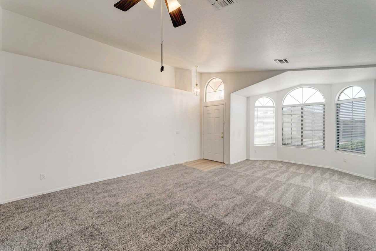 6630 W Paso Trl - Photo 6 of 37