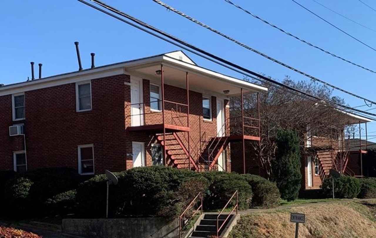 Providence Square Apartments - Photo 2 of 7